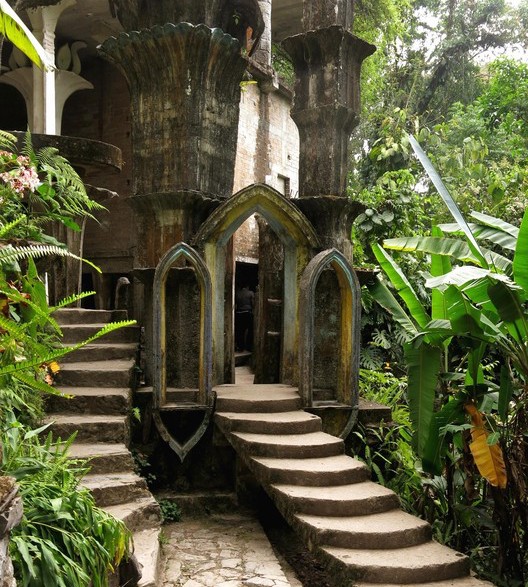 Arquitectura y vegetación del Jardín Surrealista Edward James, en Xilitla