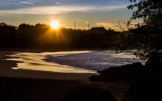 Atardecer sobre la bahía de Zihuatanejo